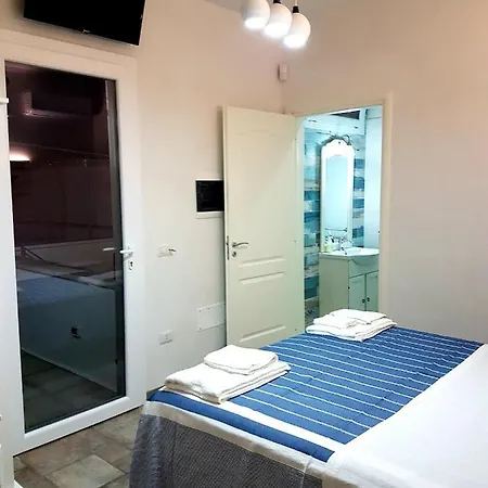 Lu Salentu White House Guest house