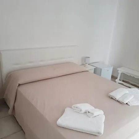 Lu Salentu White House ゲストハウス