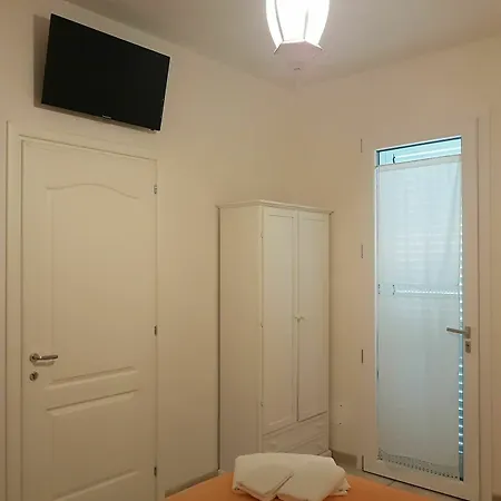 Lu Salentu White House Guest house *