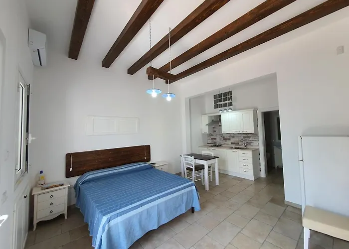 Lu Salentu White House Affittacamere 3*